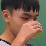 把舌頭染色的薑黃茶@zfangの科學小玩意